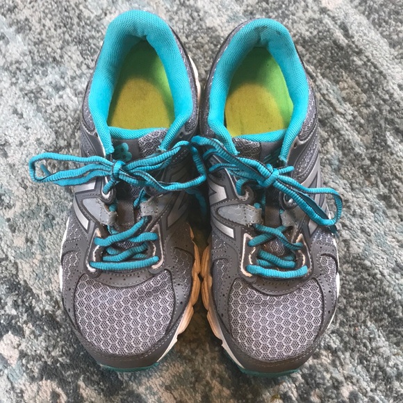 New Balance Techride Athletic Shoes - Picture 4 of 16